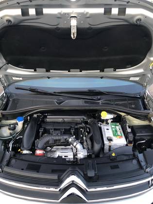 CITROËN C4 CACTUS 1.6 THP FLEX SHINE PACK EAT6 CITROËN C4 CACTUS 1.6 THP FLEX SHINE PACK EAT6